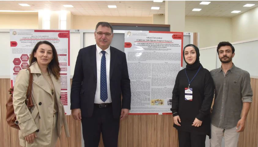 Öğrenciler TÜBİTAK Projelerini Anlattı